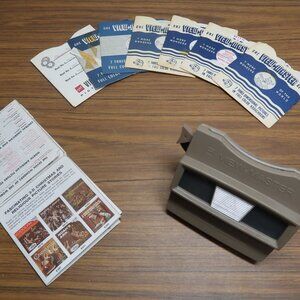 Vintage Viewmaster with 7 Reel Packs Containing 12 Reels Total